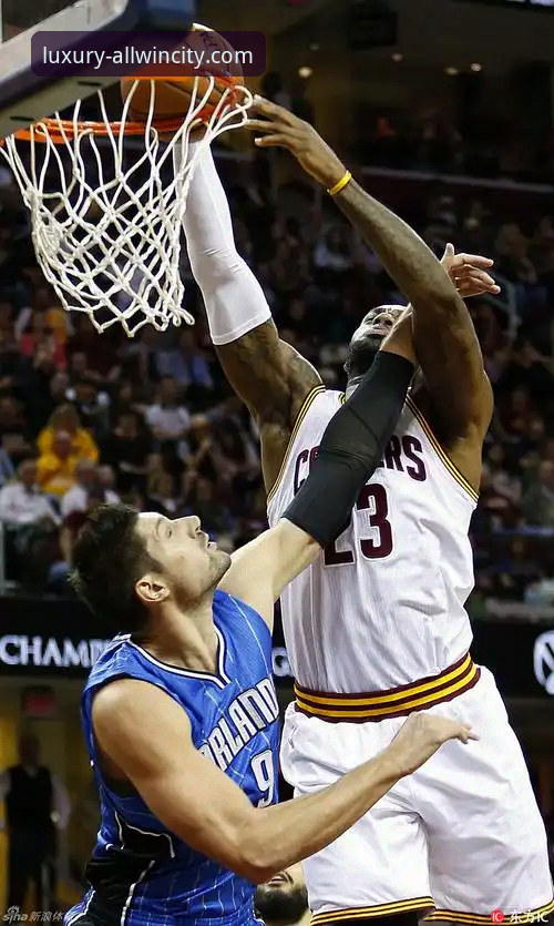 万象城冬季特卖 一场数据盛宴的深度评测:从骑士魔术对攻战看万象城官网平台的赛事呈现